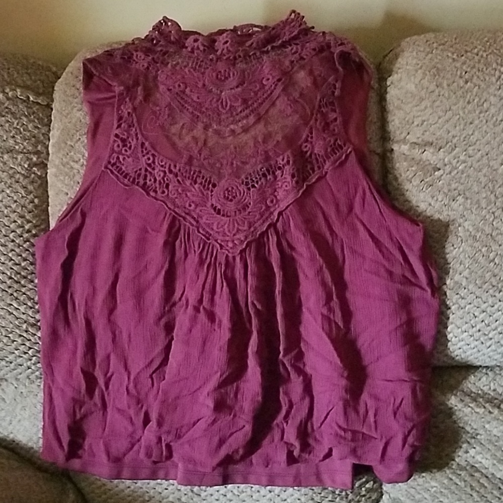 Rue 21 tank  maroon
